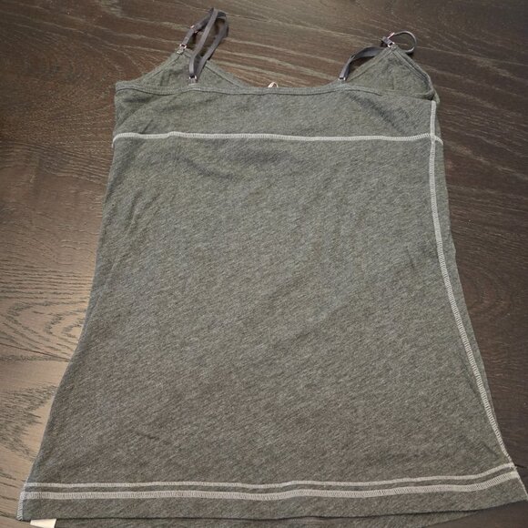PINK Victoria's Secret Women's Gray Tank - Size L - NWT - Picture 2 of 5